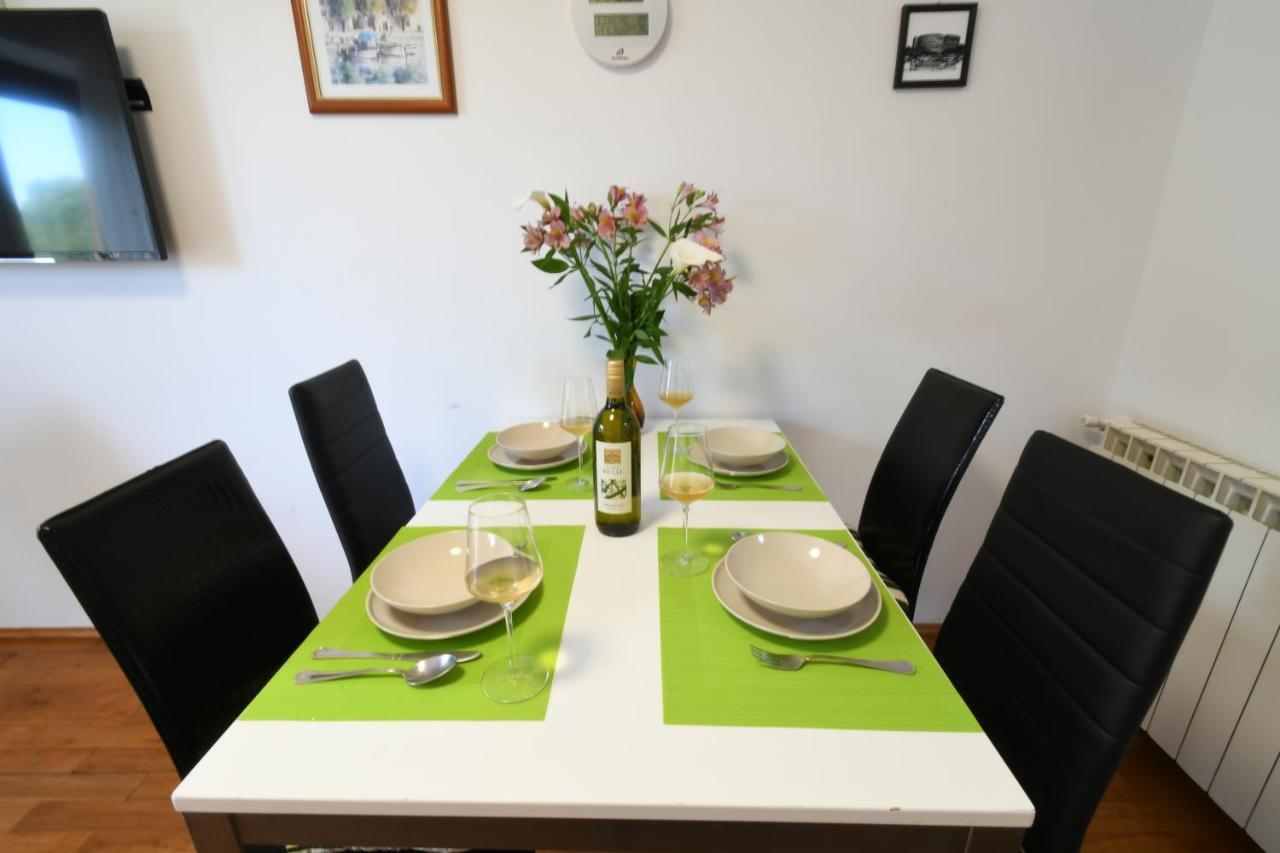Novak Apartment *
